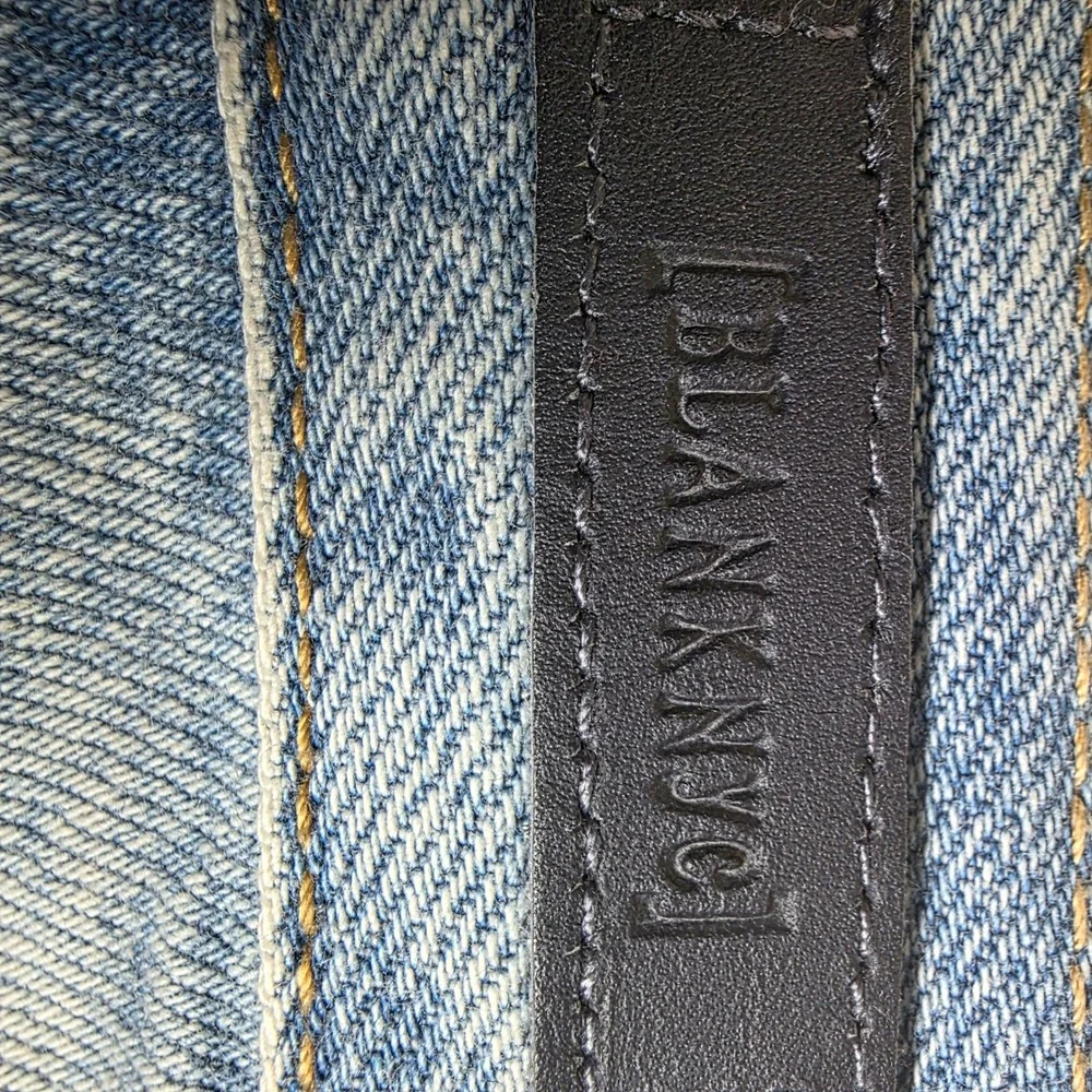 BLANKNYC The Bleecker Multi Tone Blue Colorblock Straight Leg Jean Size 27